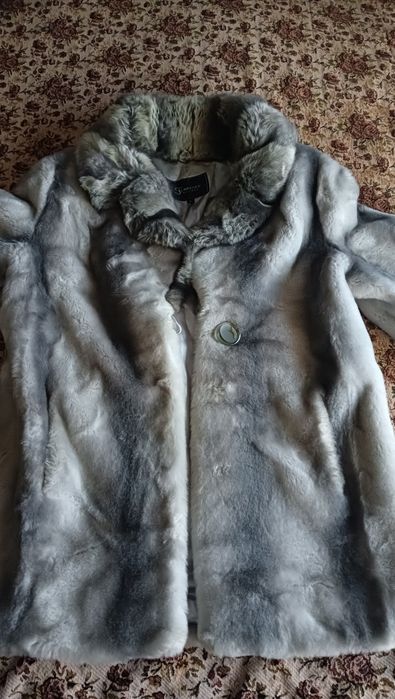 Дамско заешко кожухче