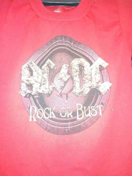 Бебешки рок и метъл тениски и бодита-от ръст:92 доръст:128.