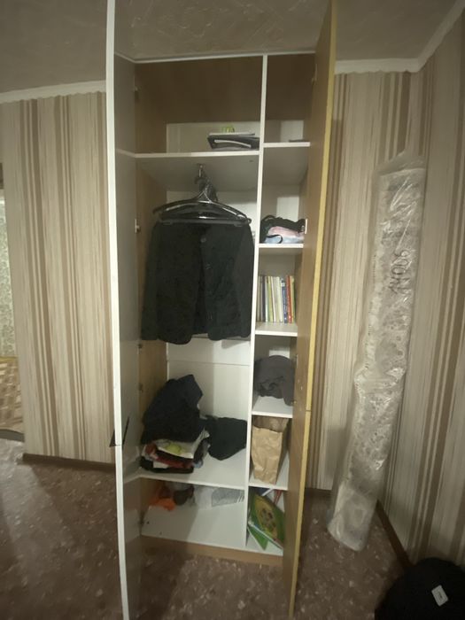 Продаются шкафы