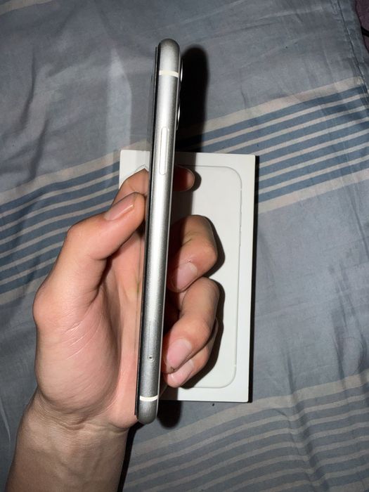 Iphone 11 64gb 77%