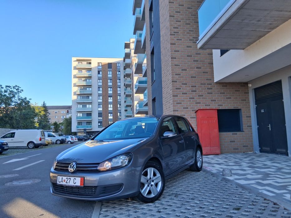 VOLKSWAGEN Golf 2010 — imagine 4