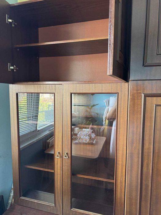 Старинна секция за хол