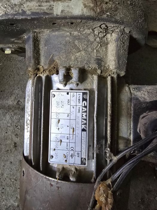 Продам электро моторы