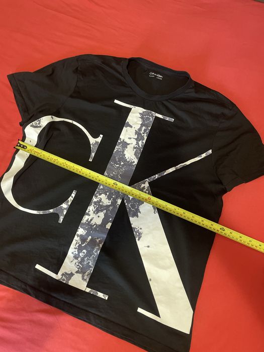 Armani и Calvin Klein