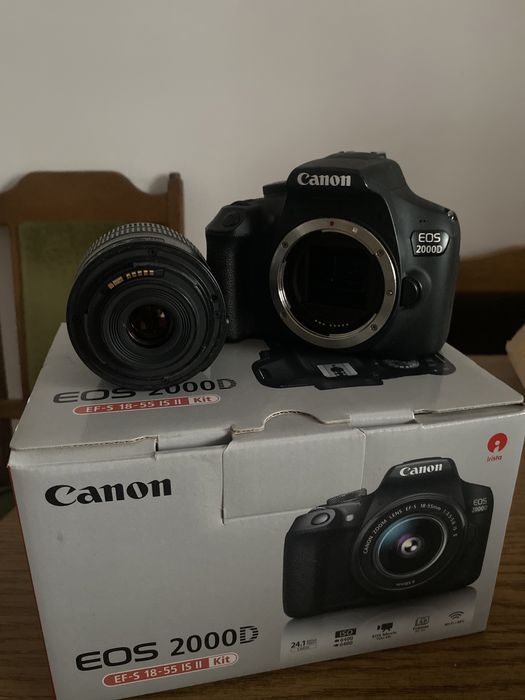 Aparat Canon 2000D