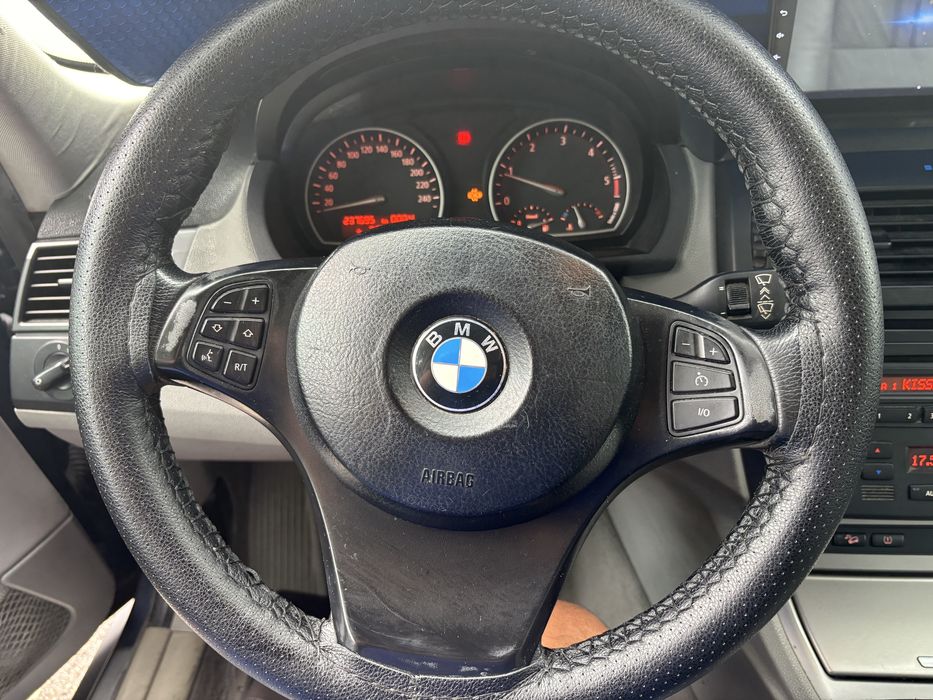 Bmw x3 2006 150 cai raspund pe watapp