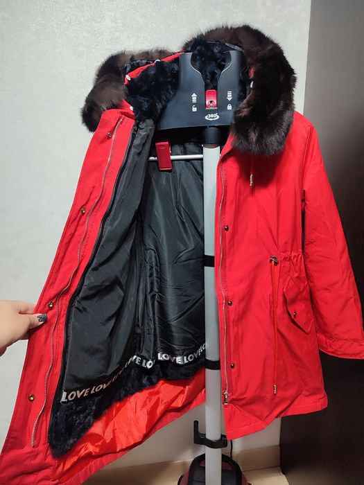 Продам женскую парку