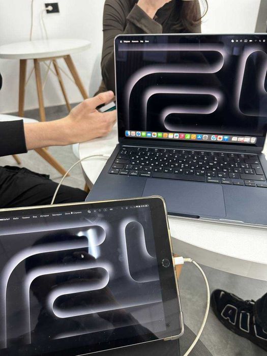 macbook air 2022 m2 8/256