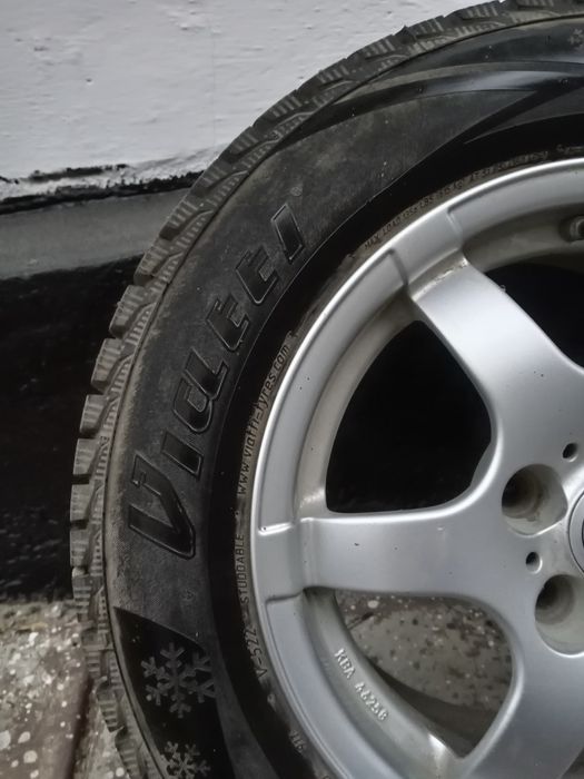 Продам комплект колес в сборе.