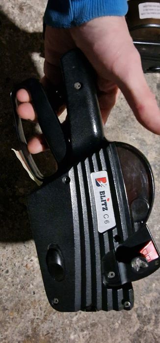 Vand pistol pretuitor Blitz C8