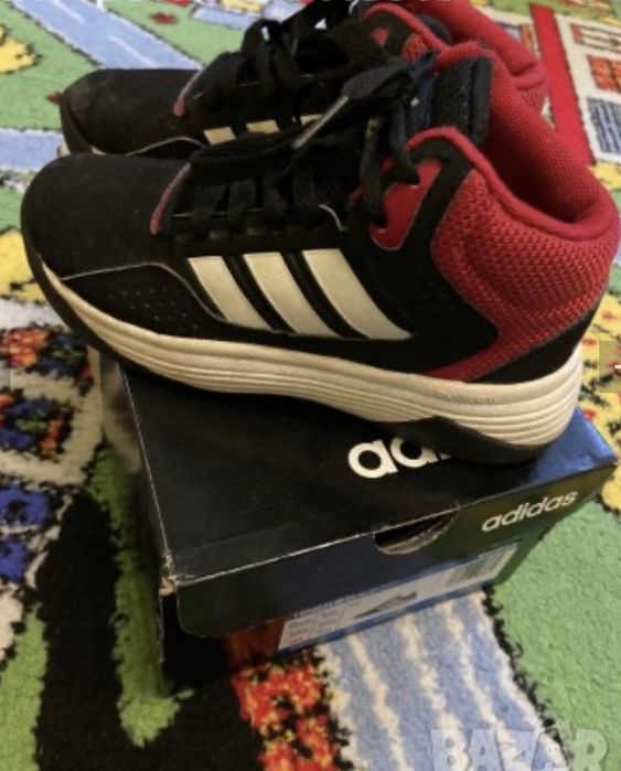Adidas детски маратонки
