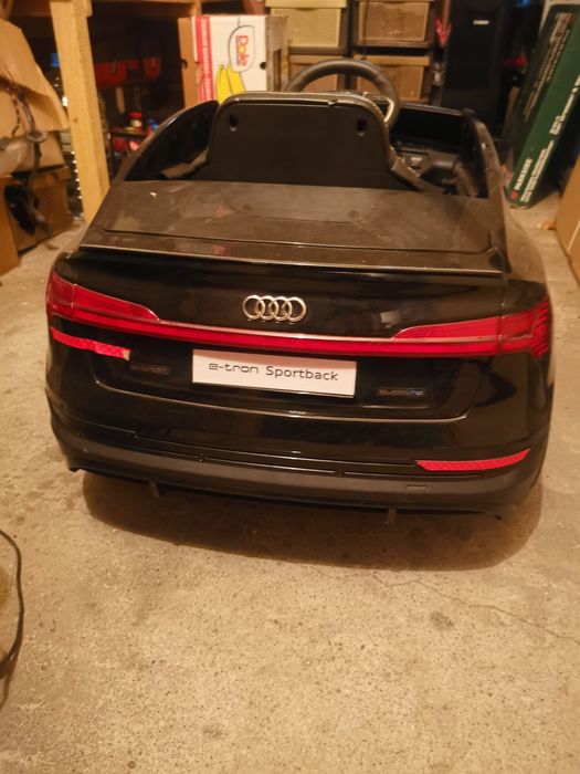 Акомулаторна кола ауди