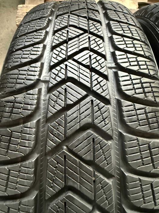 # 4x Anvelope Iarna 215/65 r17 seal - Pirelli Scorpion Winter