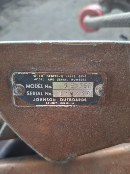 Двигател джонсън 6 к.с