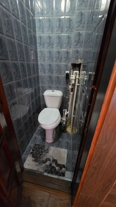 Срочно продаётся Метро Новза 3х ком