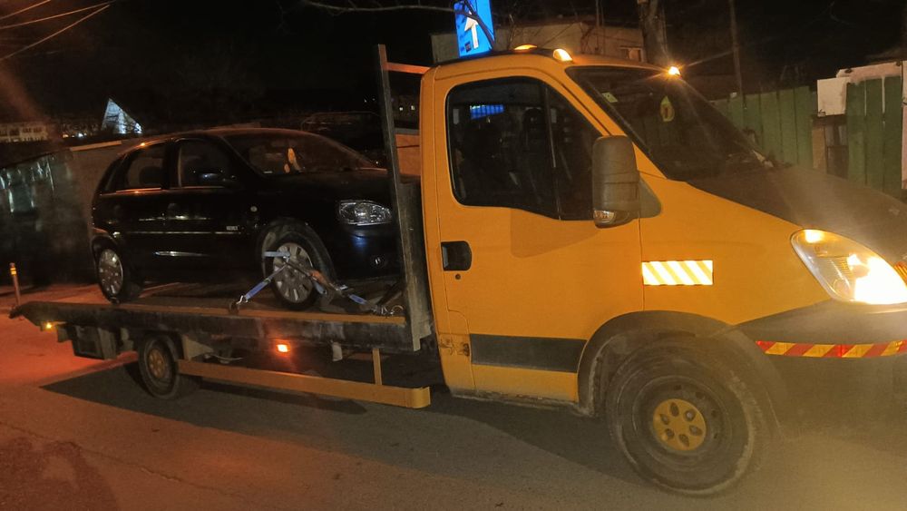 Tractari auto sec 1 2 3 4 5 6 preț 200 lei