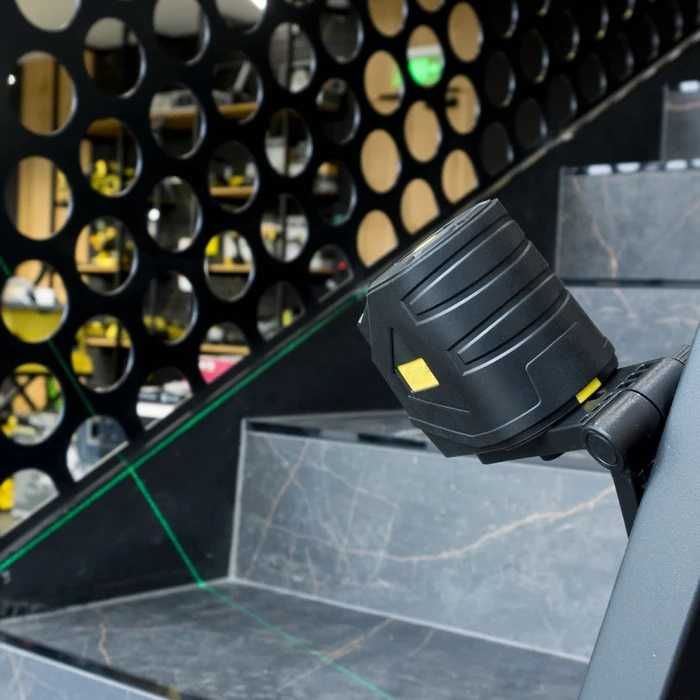 Линеен лазерен нивелир със зелен лъч CIMEX SL10B-G