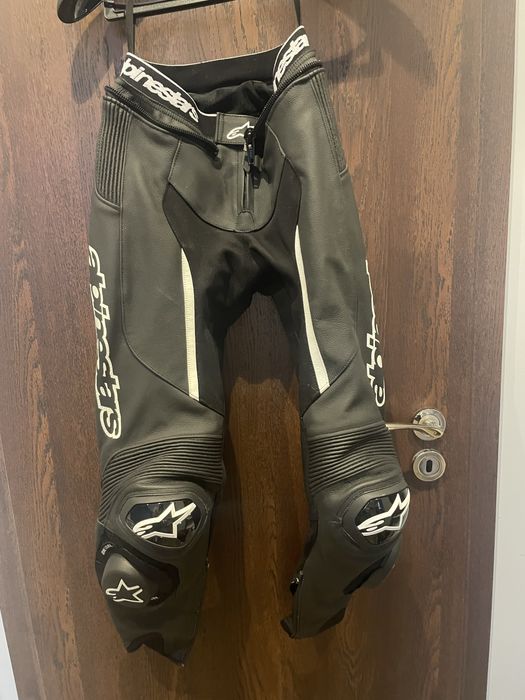 Чисто нов дамски екип Alpinestars - размер EU 40 + Подарък