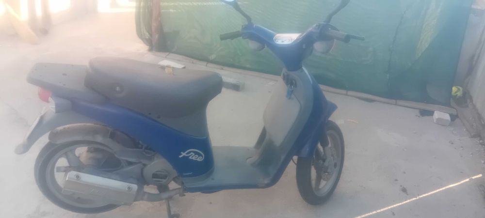 С регистрация работи отлично седалката е леко скъсана