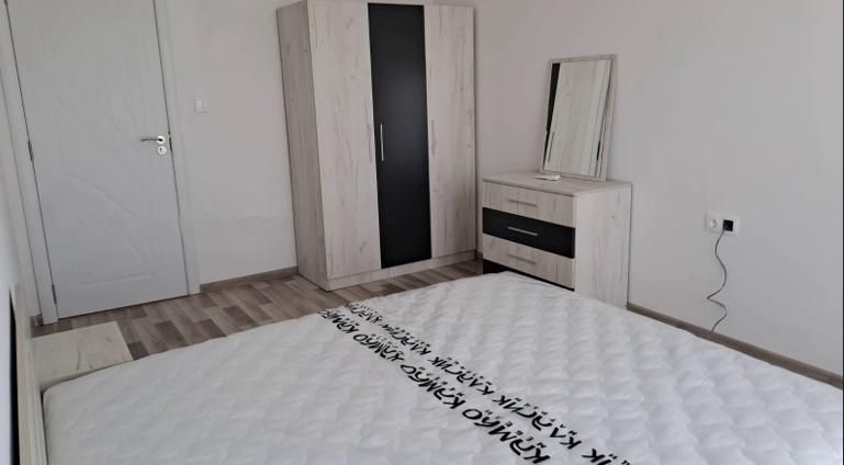 Дава се под наем Тристаен апартамент в Пловдив, Гагарин - 88 кв.м за 680 € - Снимка #3