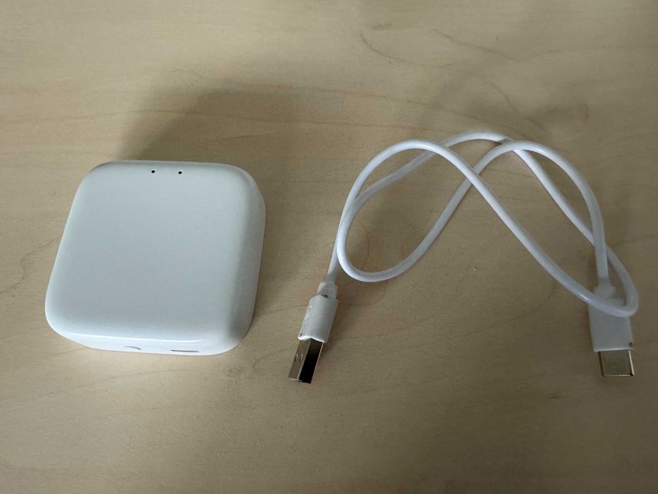 Hub Gateway Multi Mode Bluetooth & Zigbee Tuya Smartlife