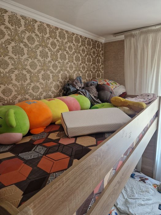 Двухярустная кровать