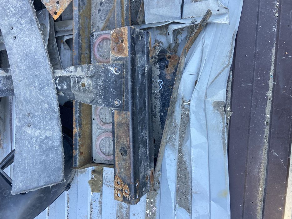 Запчасти на  Газель брус вставка