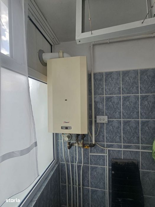 Apartament cu 2 camere de închiriat în Curtea de Argeș.