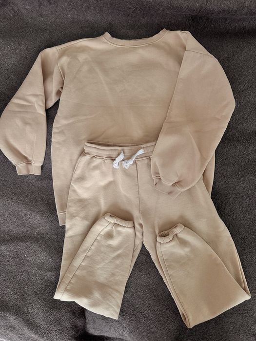 Топъл памучен костюм бежов оверсайз S