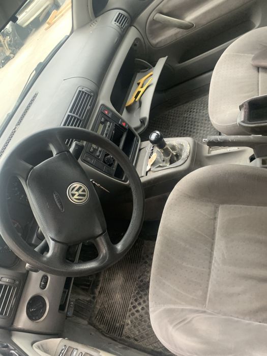 Piese volkswagen passat 1.6. 74kw ahl din 1997