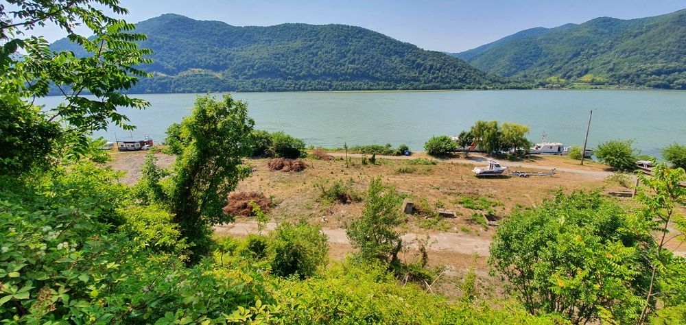Vand teren la Dunare Berzasca