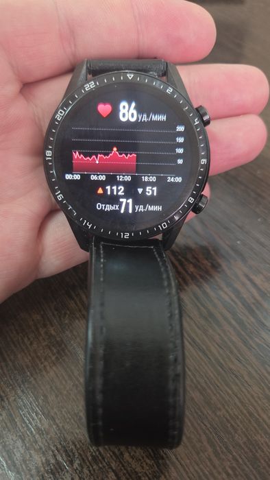 Продам умные часы Huawei Watch GT