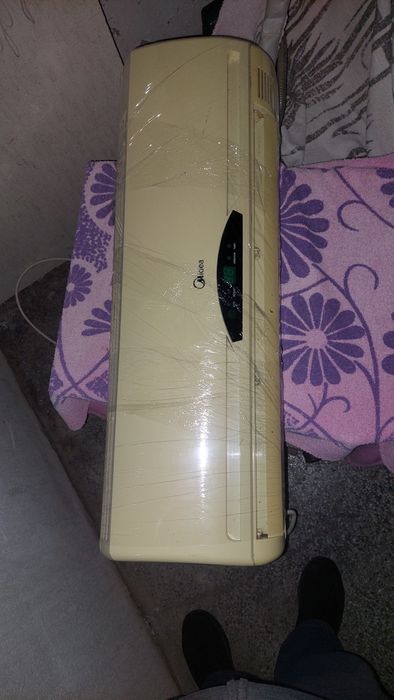 Продавам климатик 12-ка