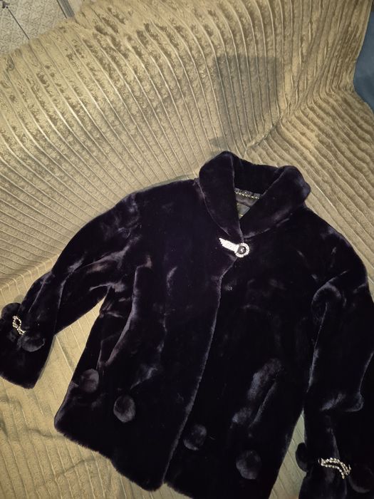 продам шубу искусственную