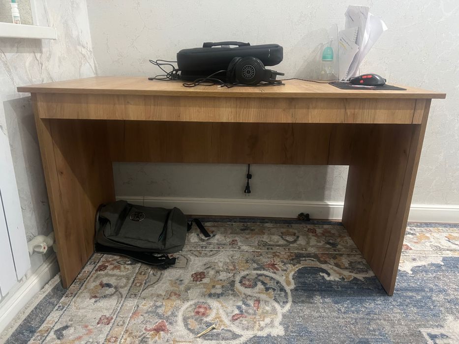 Стол для офиса новый