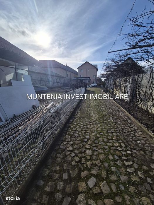 De vanzare Cladire D+P+2E, teren 2000 mp. Zona Targ Saptamanal