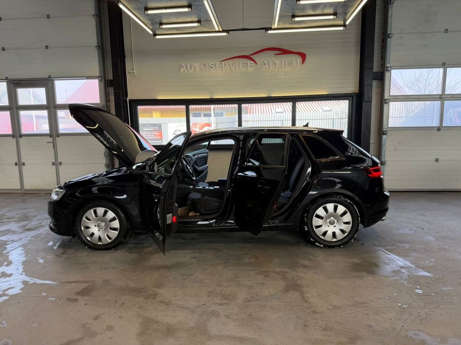 Audi A3 sportback 2.0 TDI, S-tronic, 150cp, 2014