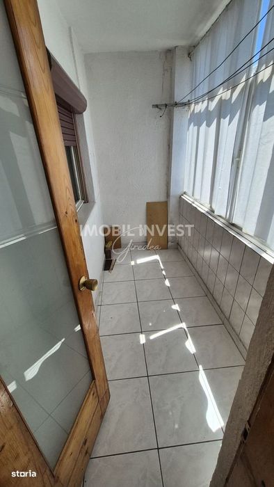 Apartament cu 2 camere de inchiriat, etaj intermediar, zona Cetate