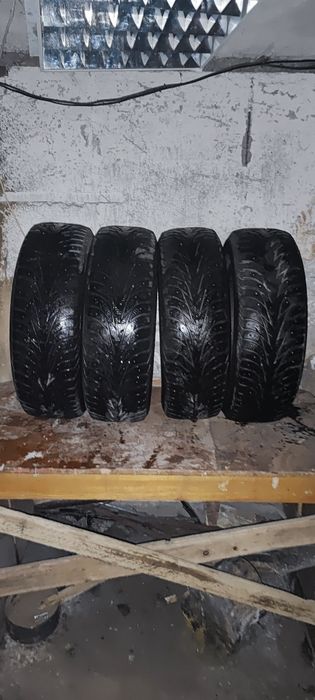 Продам зимние шины