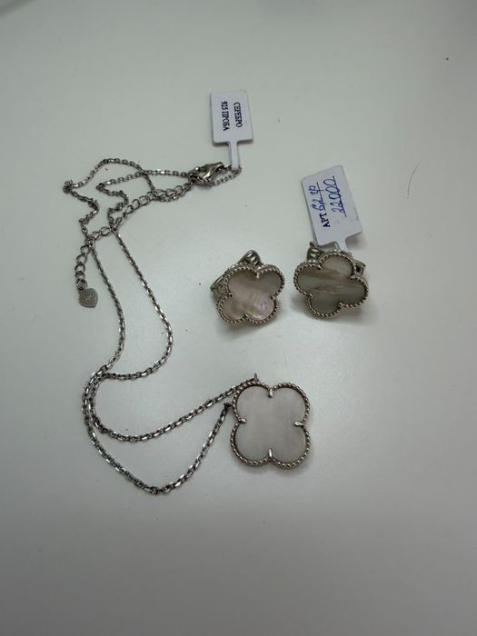 Продам комплект серебро 925 пробы VAN CLEEF
