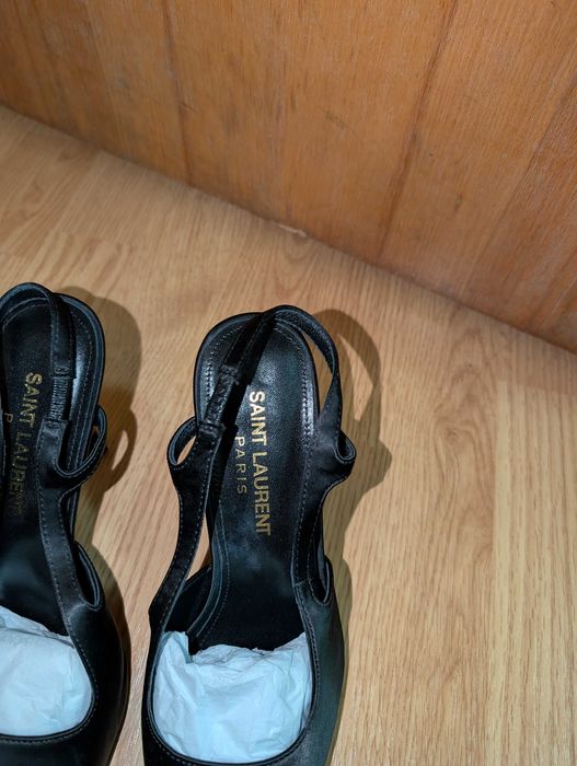 Pantofi cu toc Saint Laurent din satin 40