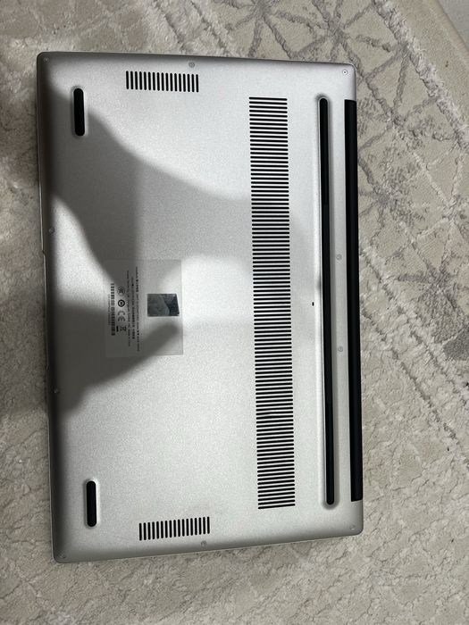 Продам ноутбку huawei d15