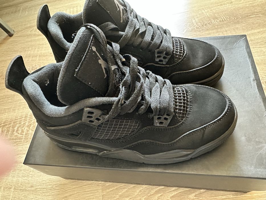 Обувки Jordan 4 black cat
