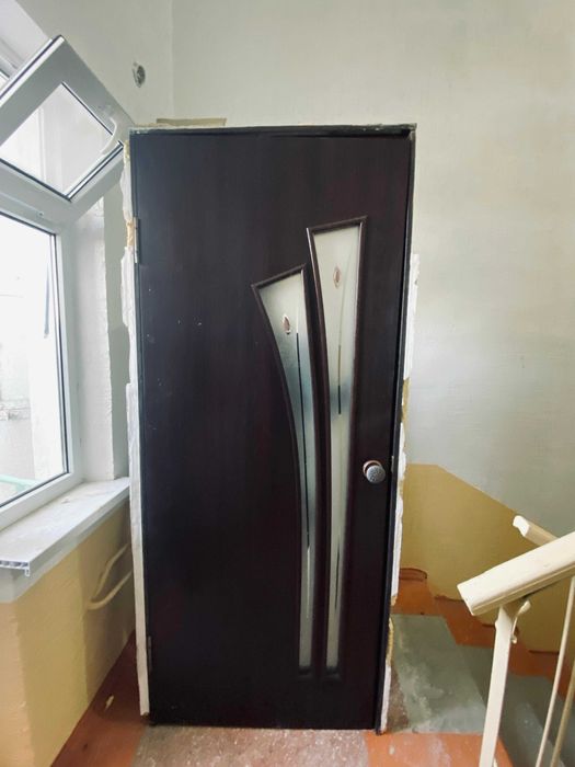 Продам межкомнатные двери