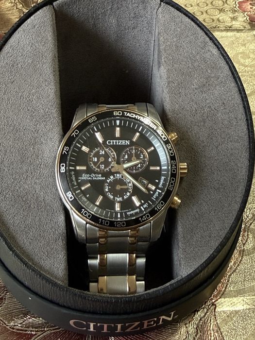 Ceas Citizen Eco-Drive sau schimb cu Tissot prx ….se vede zgarietura