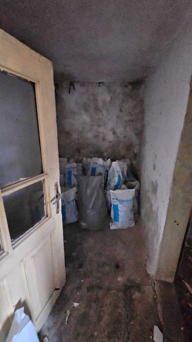 1860-Продава се къща в село Пороище!