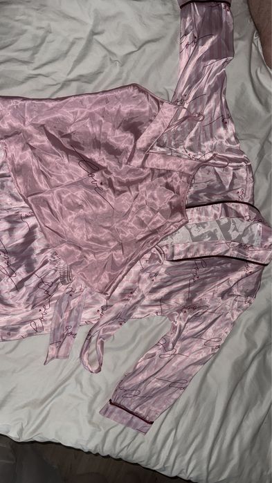 Продам женские вещи