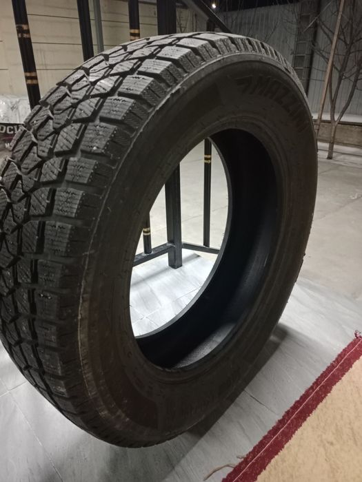 Продам зимние шины