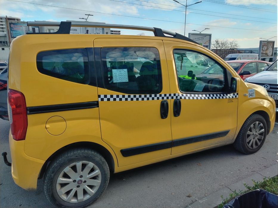 Продавам Автомобил