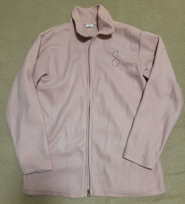 Продавам жилетка и елек